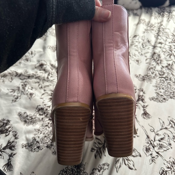 Billini Pink Rodeo Ankle Boots - Picture 6 of 6